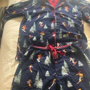 P.J. Salvage women’s Pajama Set - Navy and Red Ski Print size Small